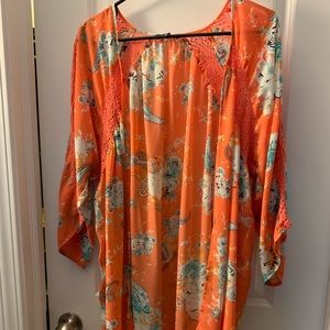 Torrid Orange and blue floral kimono